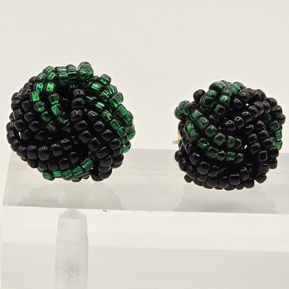Vintage Emerald Green Black Beaded Knot Stud Earrings Boho Studs Seed Bead - Picture 3 of 5